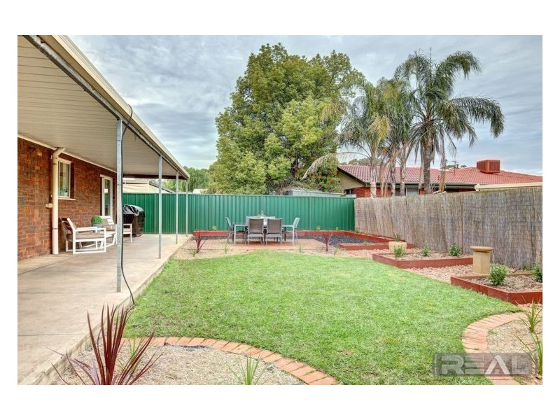 18 Warringa Street, Salisbury Plain SA 5109