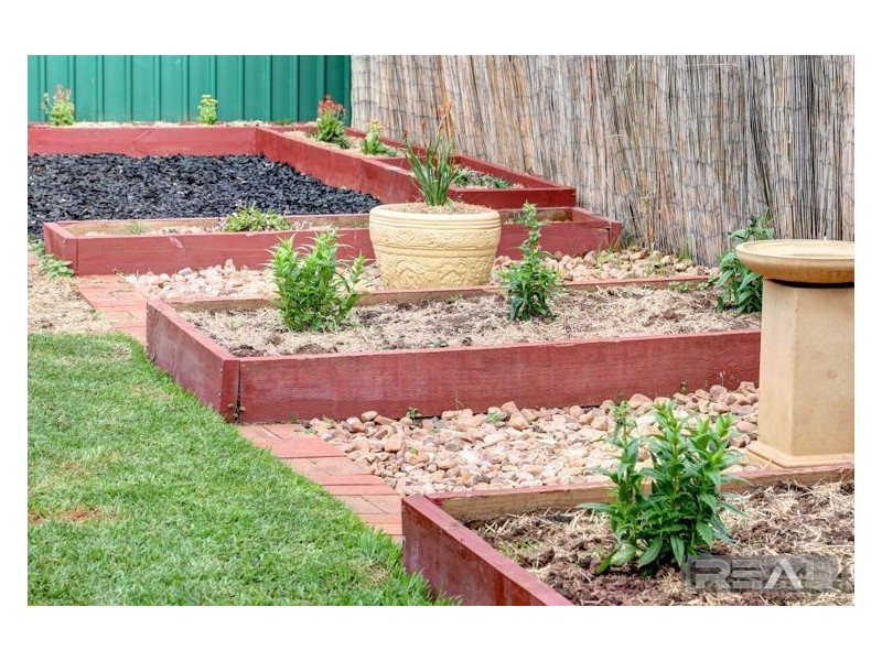 18 Warringa Street, Salisbury Plain SA 5109