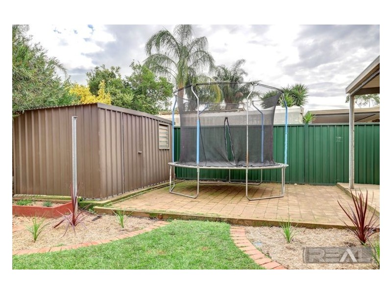 18 Warringa Street, Salisbury Plain SA 5109