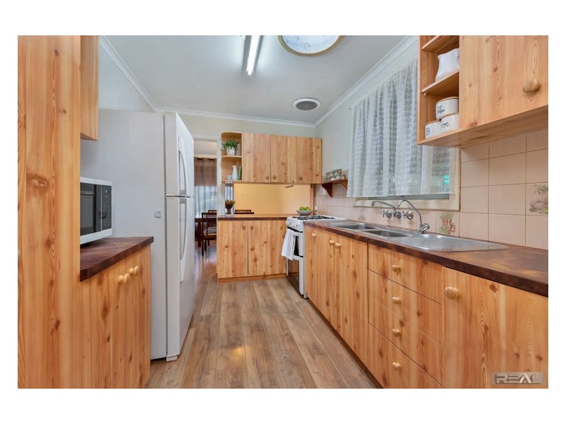 20 Montacute Street, Elizabeth Downs SA 5113