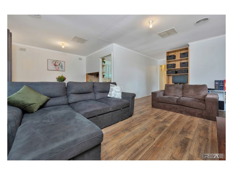 20 Montacute Street, Elizabeth Downs SA 5113