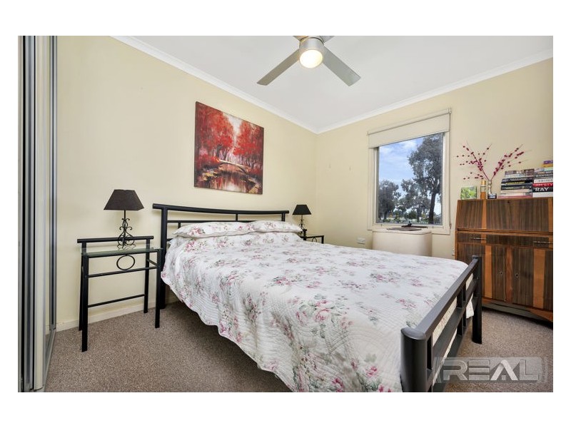 15 Leyden Court, Salisbury Downs SA 5108