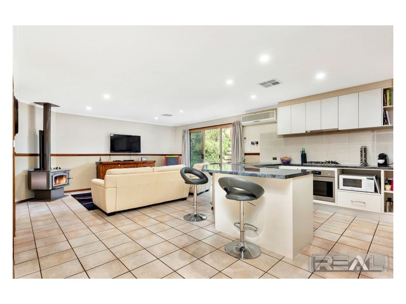 4 Linwood Grove, Hillbank SA 5112