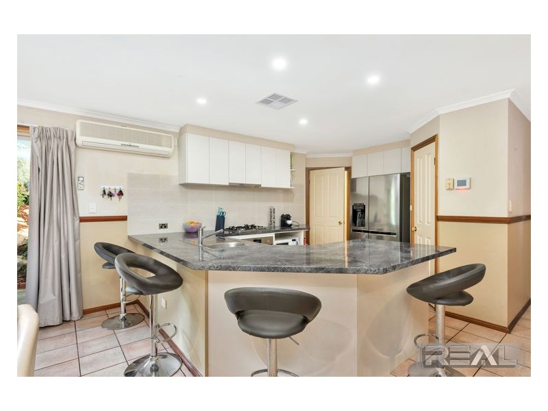 4 Linwood Grove, Hillbank SA 5112