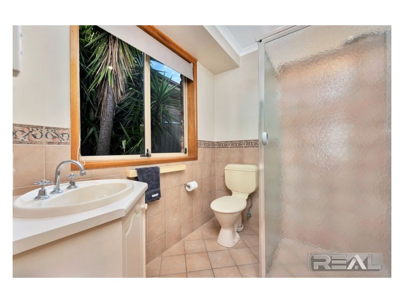 4 Linwood Grove, Hillbank SA 5112