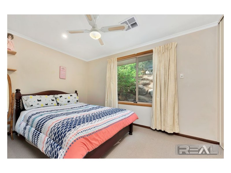 4 Linwood Grove, Hillbank SA 5112