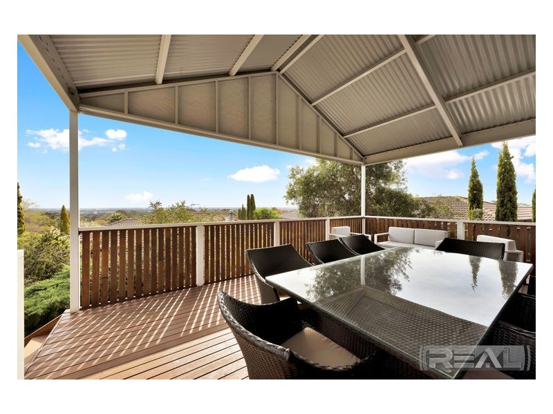 4 Linwood Grove, Hillbank SA 5112