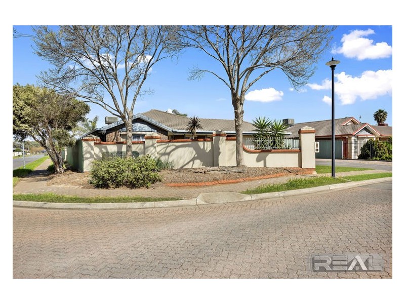 2 Willowbrook Boulevard, Paralowie SA 5108