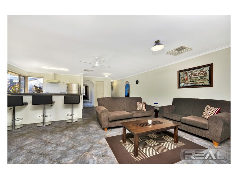 2 Willowbrook Boulevard, Paralowie SA 5108