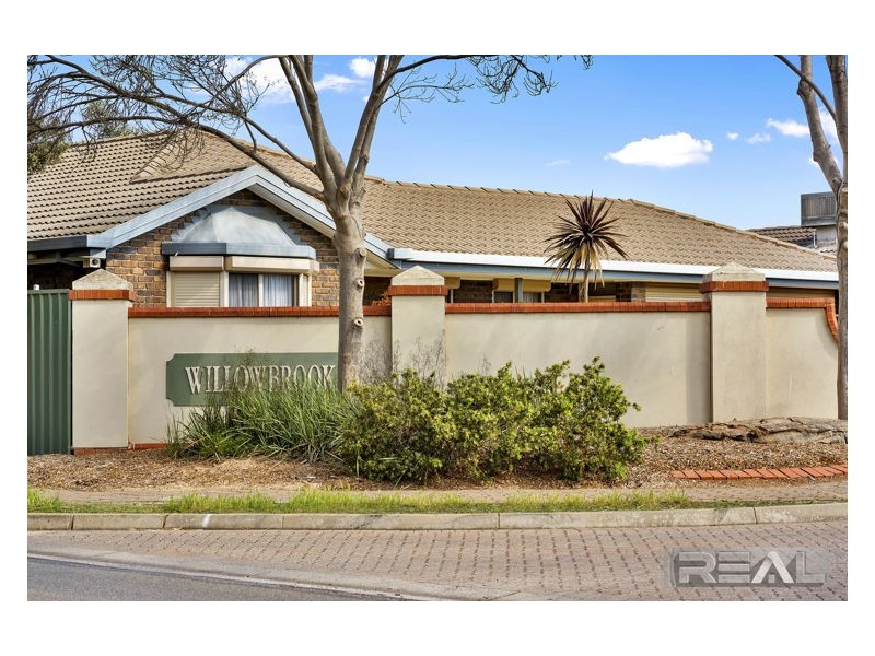 2 Willowbrook Boulevard, Paralowie SA 5108