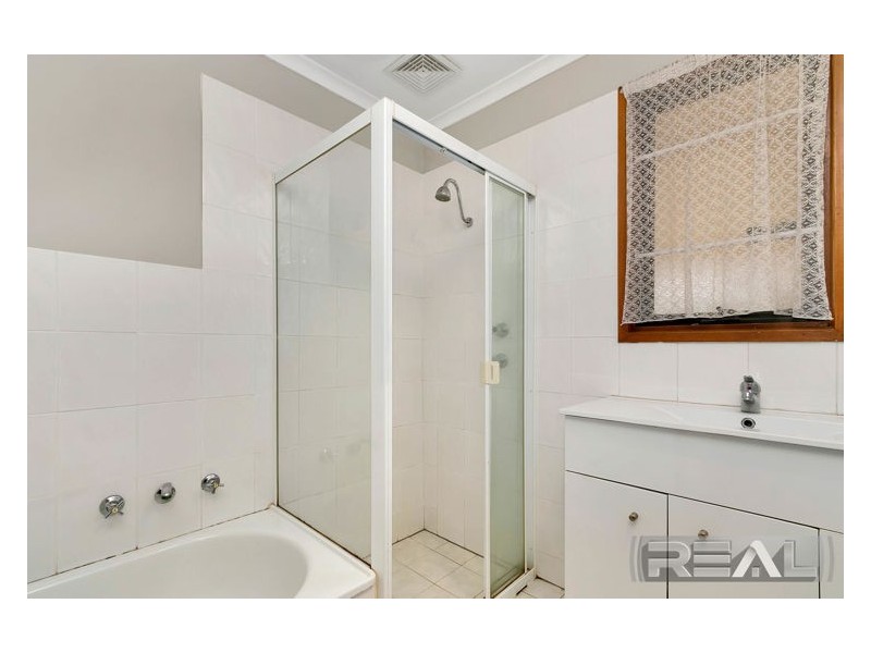 32 Richmond Road, Parafield Gardens SA 5107