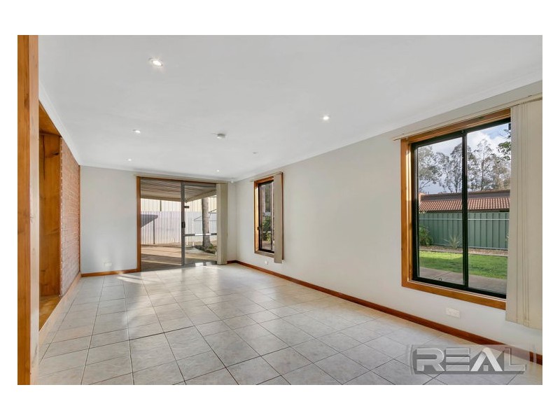 32 Richmond Road, Parafield Gardens SA 5107