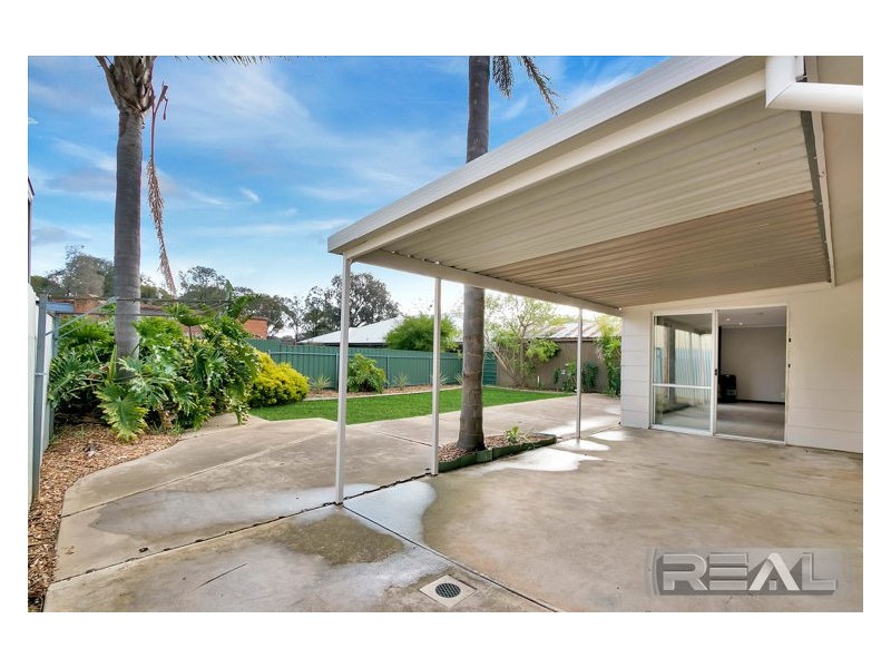 32 Richmond Road, Parafield Gardens SA 5107