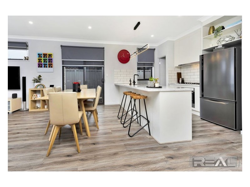 24 Mario Drive, Paralowie SA 5108