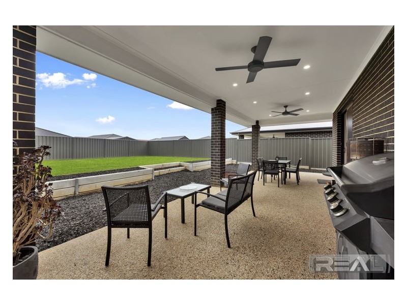 24 Mario Drive, Paralowie SA 5108
