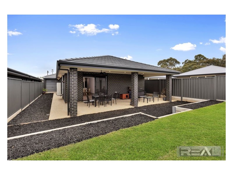 24 Mario Drive, Paralowie SA 5108