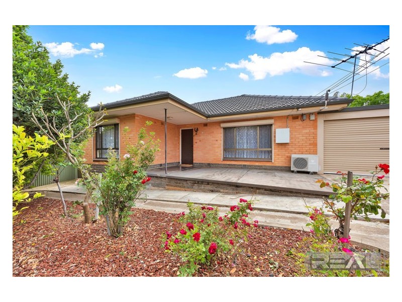 10 Rialto Avenue, Para Hills SA 5096