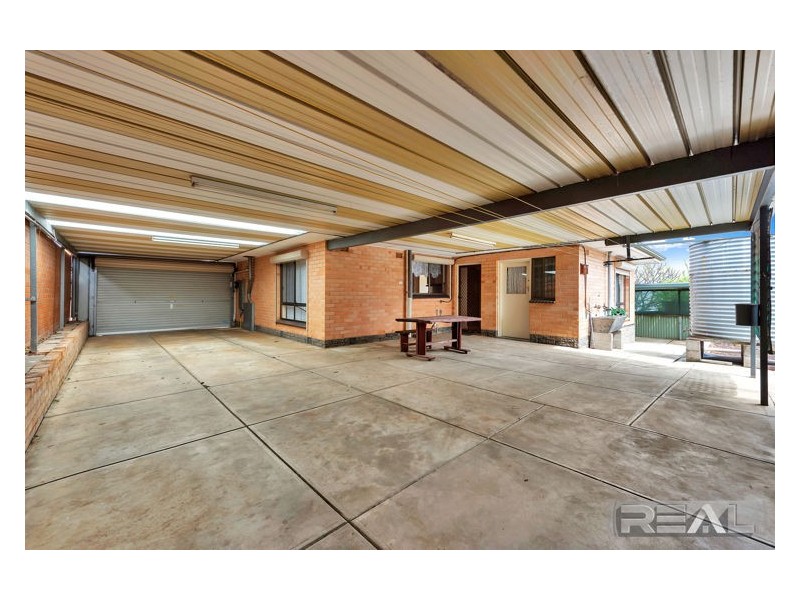 10 Rialto Avenue, Para Hills SA 5096