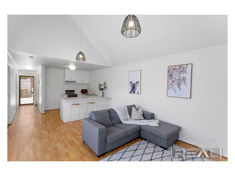 Unit 4, 1-13 Grosvenor Place, Wynn Vale SA 5127