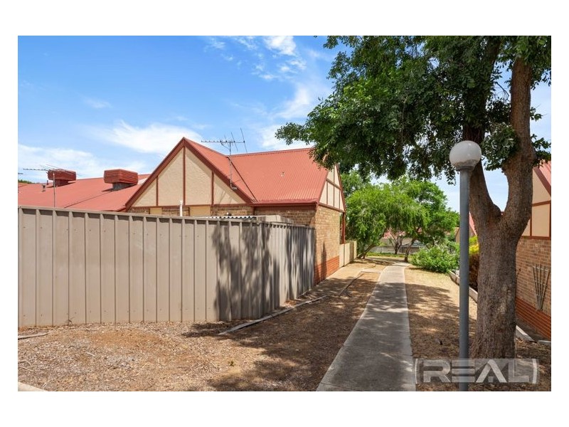 Unit 4, 1-13 Grosvenor Place, Wynn Vale SA 5127