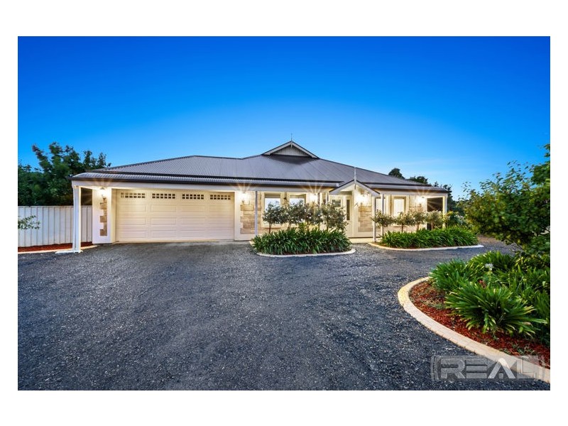 2 Elouise Court, Lewiston SA 5501