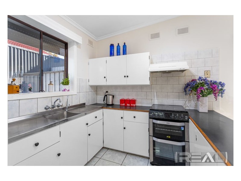 6 Bristol Crescent, Taperoo SA 5017