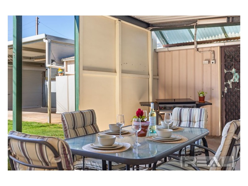 6 Bristol Crescent, Taperoo SA 5017