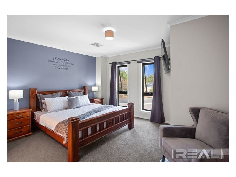 2 Polkinghorne Place, Williamstown SA 5351