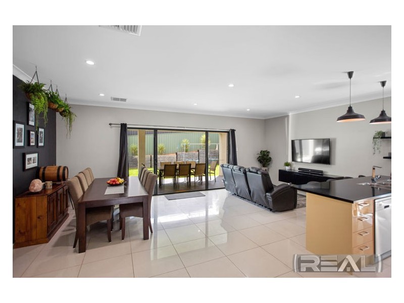 2 Polkinghorne Place, Williamstown SA 5351