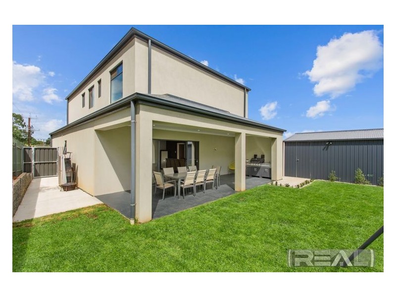 2 Polkinghorne Place, Williamstown SA 5351