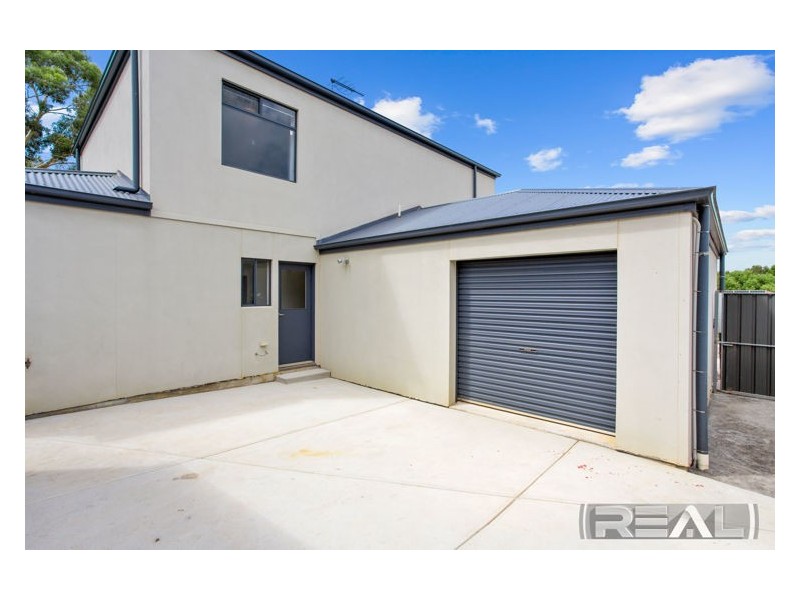 2 Polkinghorne Place, Williamstown SA 5351