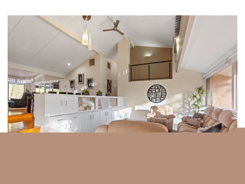 18 Harvey Crescent, Greenwith SA 5125