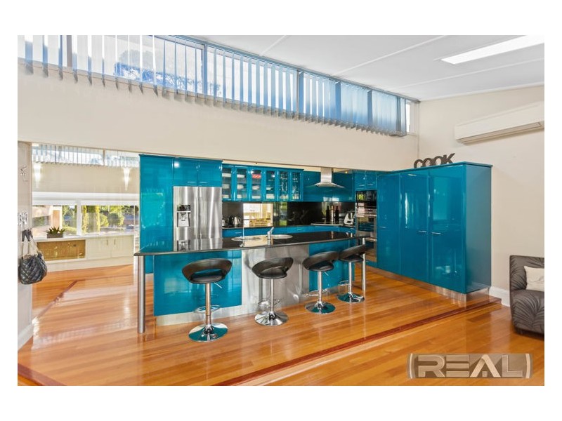 18 Harvey Crescent, Greenwith SA 5125