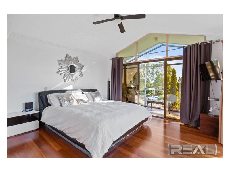 18 Harvey Crescent, Greenwith SA 5125