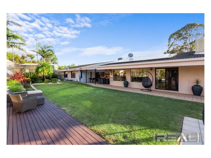 18 Harvey Crescent, Greenwith SA 5125