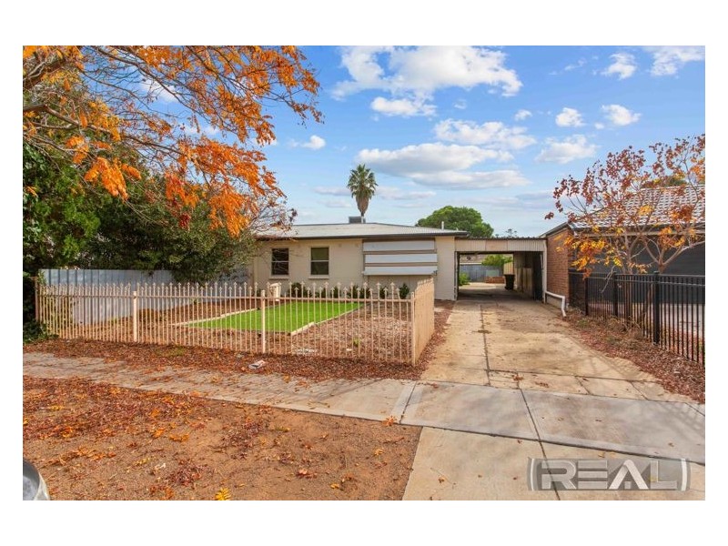 28 Roberts Crescent, Smithfield Plains SA 5114