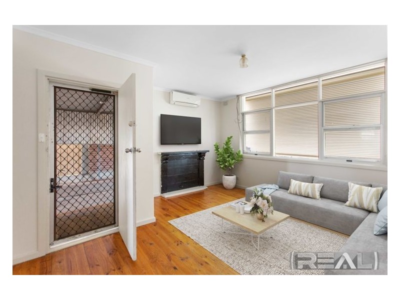 28 Roberts Crescent, Smithfield Plains SA 5114