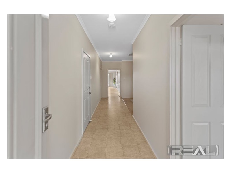 22 Salmon Gum Crescent, Blakeview SA 5114