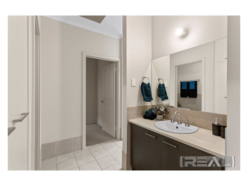 22 Salmon Gum Crescent, Blakeview SA 5114