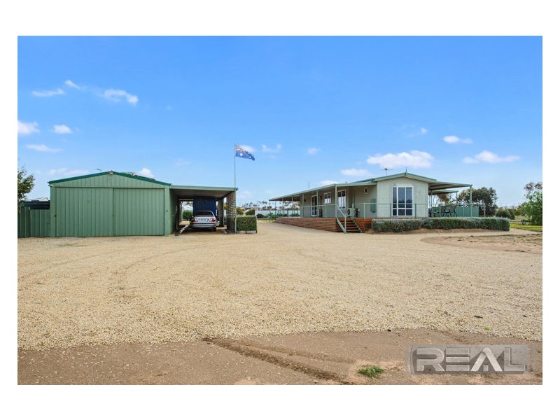 10 Falie Drive, Price SA 5570