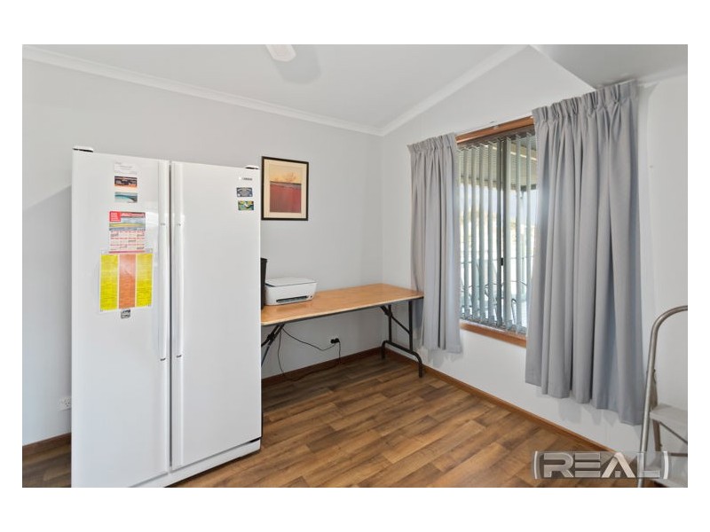 10 Falie Drive, Price SA 5570