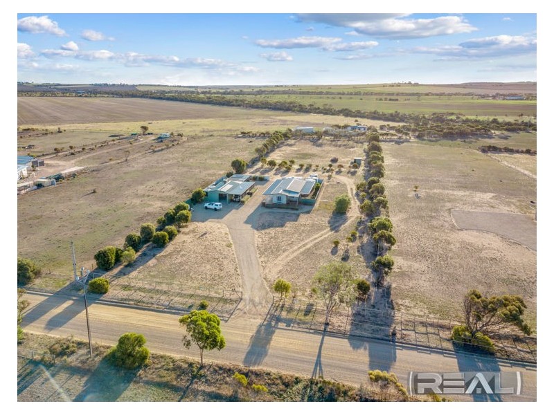 10 Falie Drive, Price SA 5570