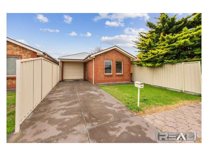 20A Fleet Avenue, Hillcrest SA 5086