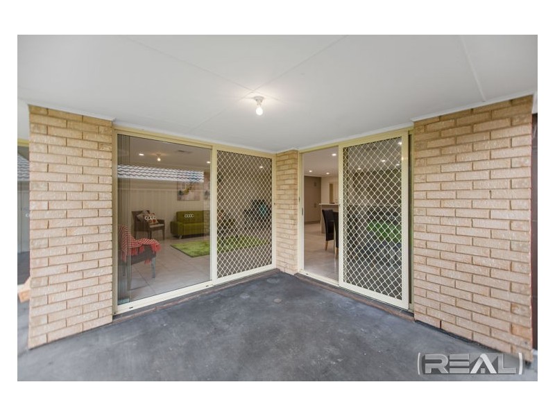 31 Mitchell Drive, Evanston Park SA 5116