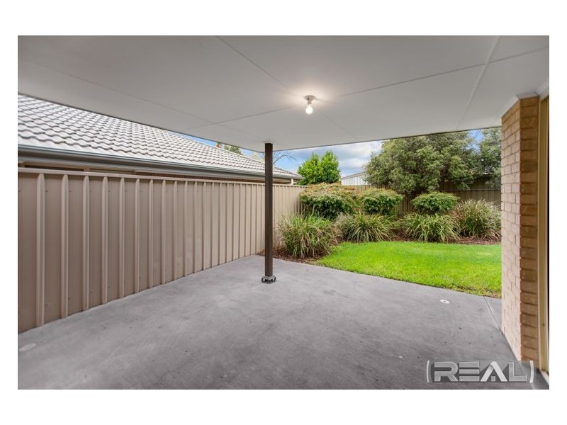 31 Mitchell Drive, Evanston Park SA 5116