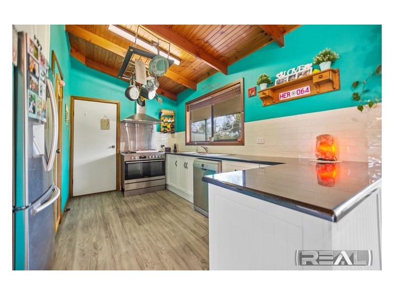 2 Erina Court, Lewiston SA 5501