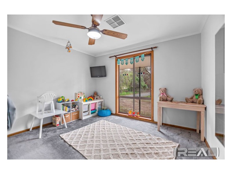 2 Erina Court, Lewiston SA 5501