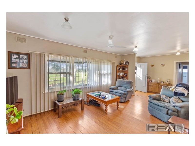 33 Stone Reserve Road, Halbury SA 5461