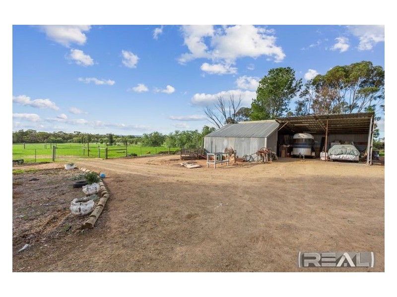 33 Stone Reserve Road, Halbury SA 5461