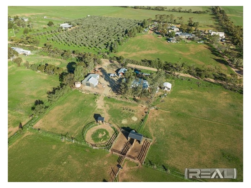 33 Stone Reserve Road, Halbury SA 5461